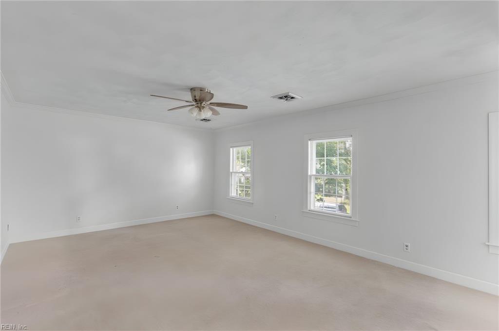 2949 Prince Of Wales Dr Property Photo 26