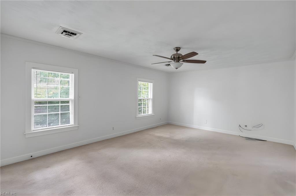 2949 Prince Of Wales Dr Property Photo 28