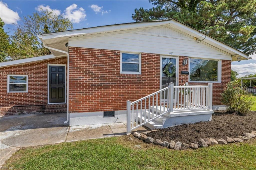 1407 Ekstine Dr Property Photo 3