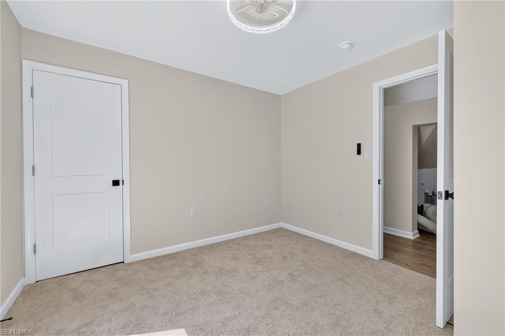 921 Philpotts Rd Rd Property Photo 32