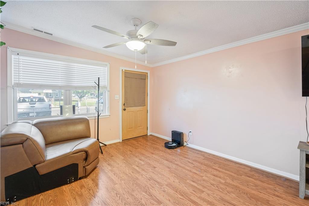 1513 Wingfield Ave Property Photo 4