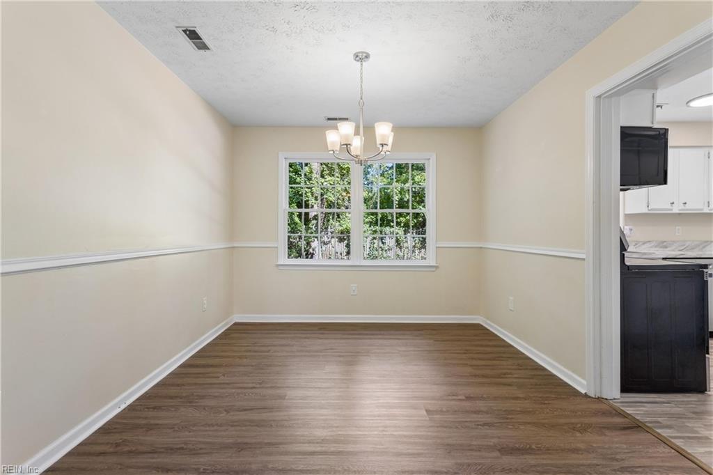 104 Willow Oaks Blvd Property Photo 12