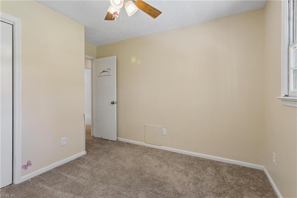 104 Willow Oaks Blvd Property Photo 29
