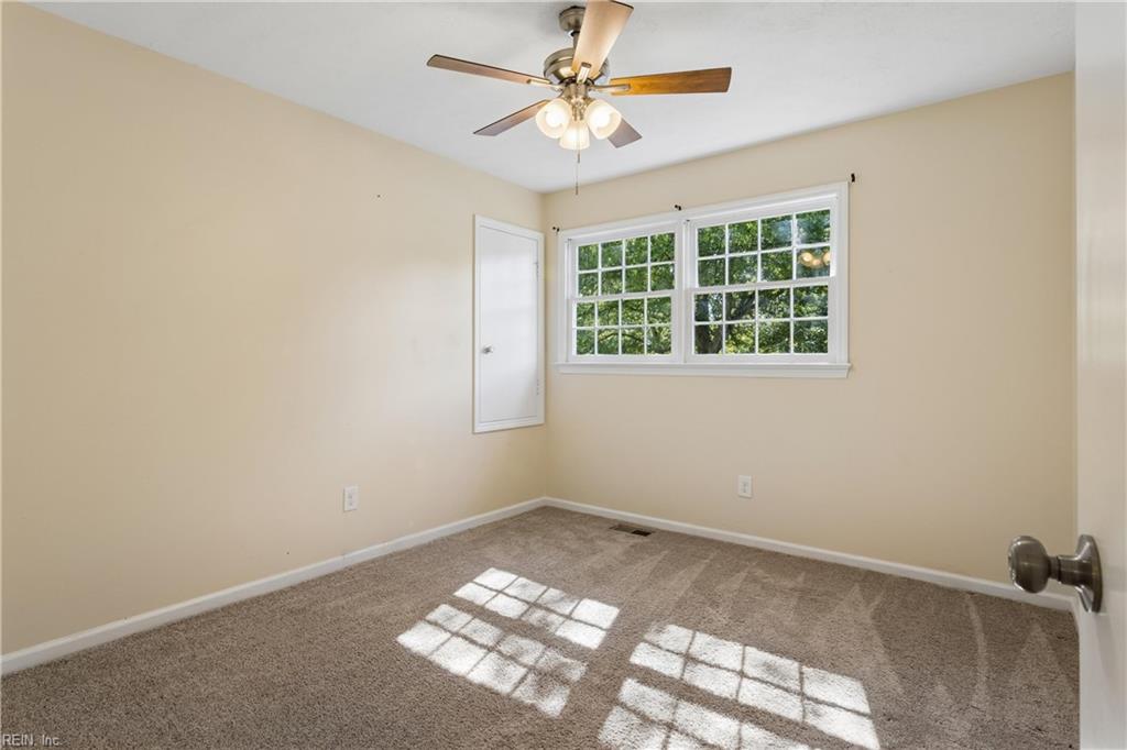 104 Willow Oaks Blvd Property Photo 30