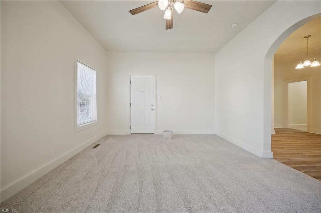 1520 Prentis Ave Ave Property Photo 6