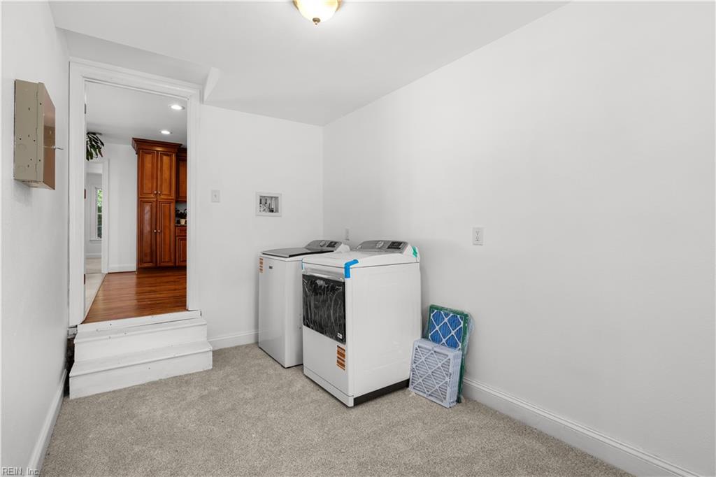 657 Johnson St Property Photo 12
