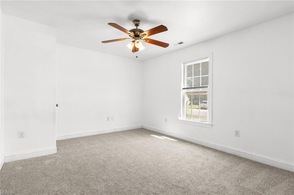 657 Johnson St Property Photo 24