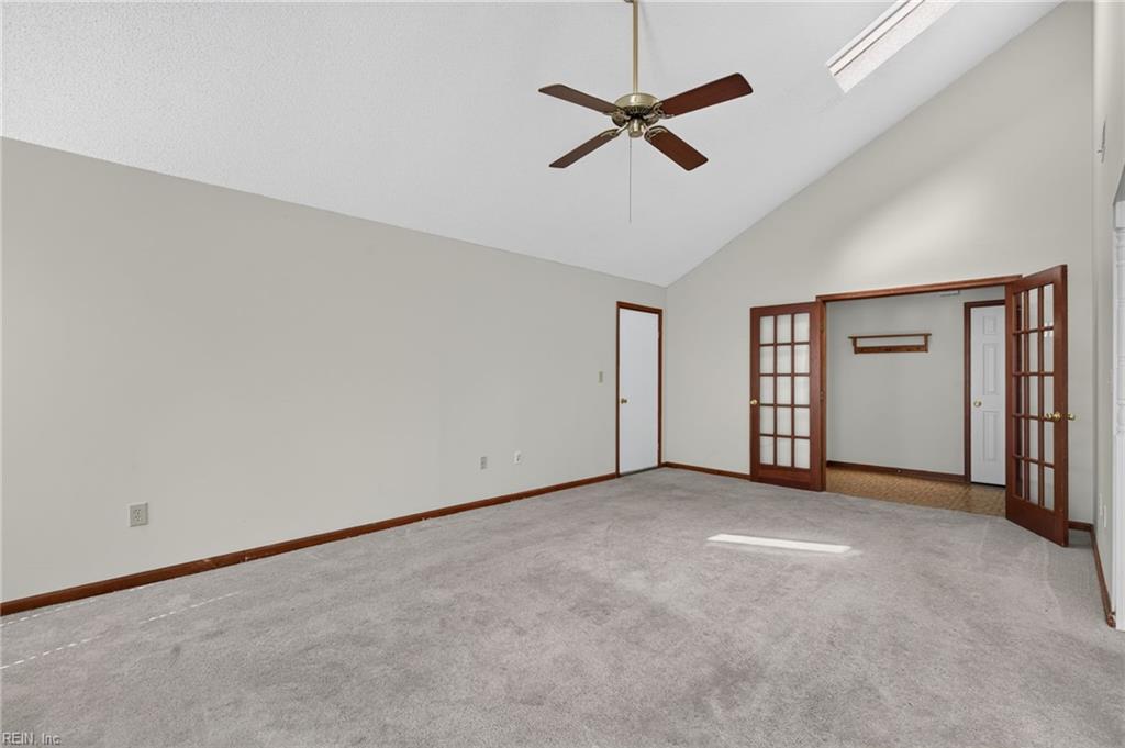 3069 Barberry Ln Property Photo 6