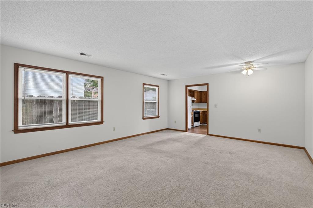3069 Barberry Ln Property Photo 15