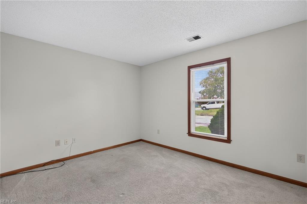 3069 Barberry Ln Property Photo 30
