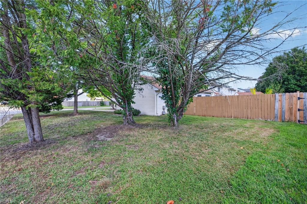 3069 Barberry Ln Property Photo 41