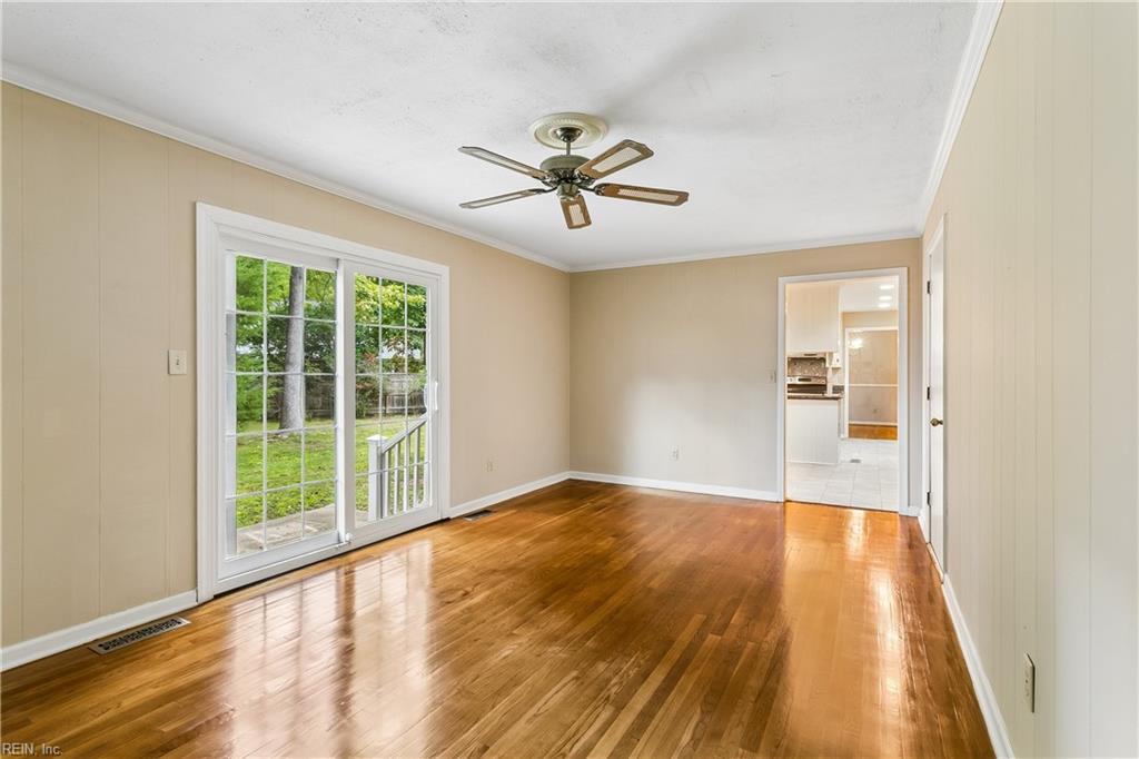 173 Laurent Cir Property Photo 20