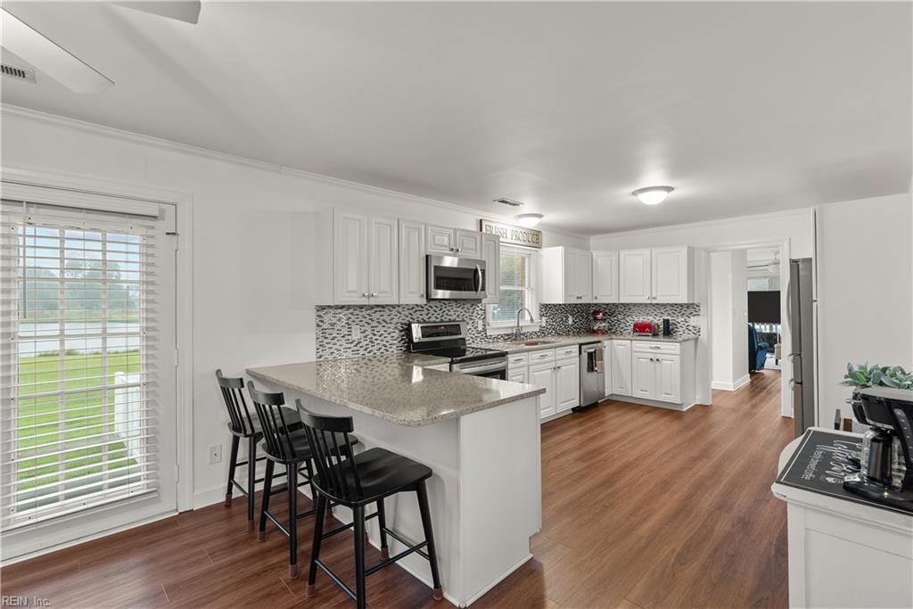 553 N End Est Property Photo 19
