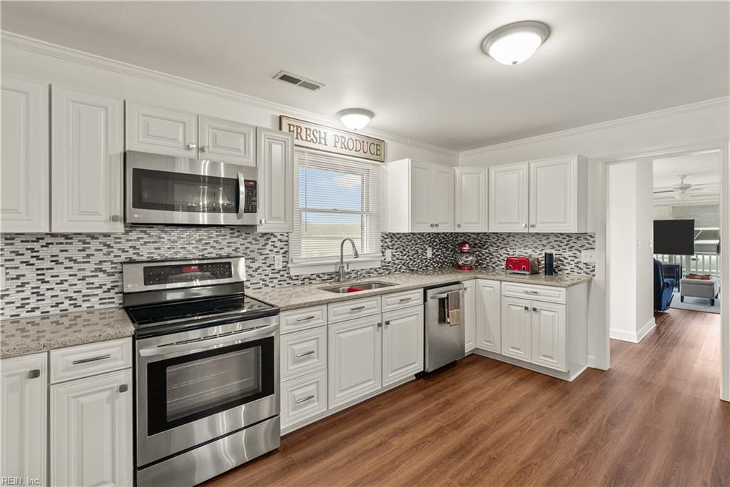 553 N End Est Property Photo 21