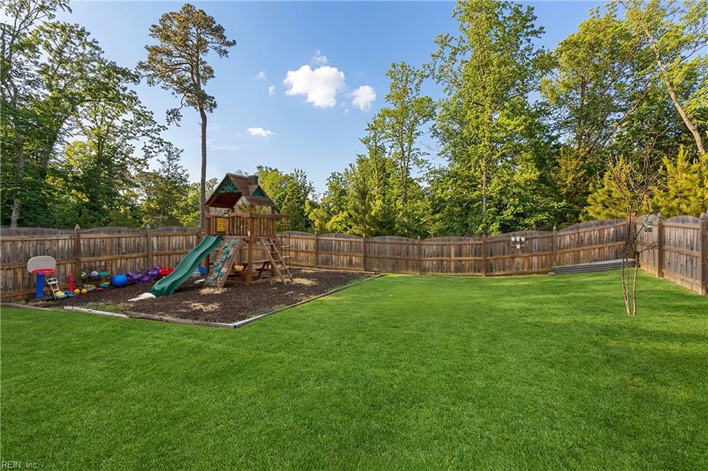 9754 Goldenrod Ct Property Photo 42