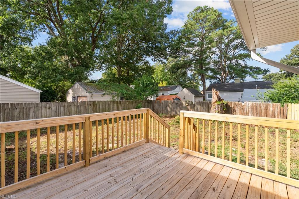 8823 Devon St Property Photo 30