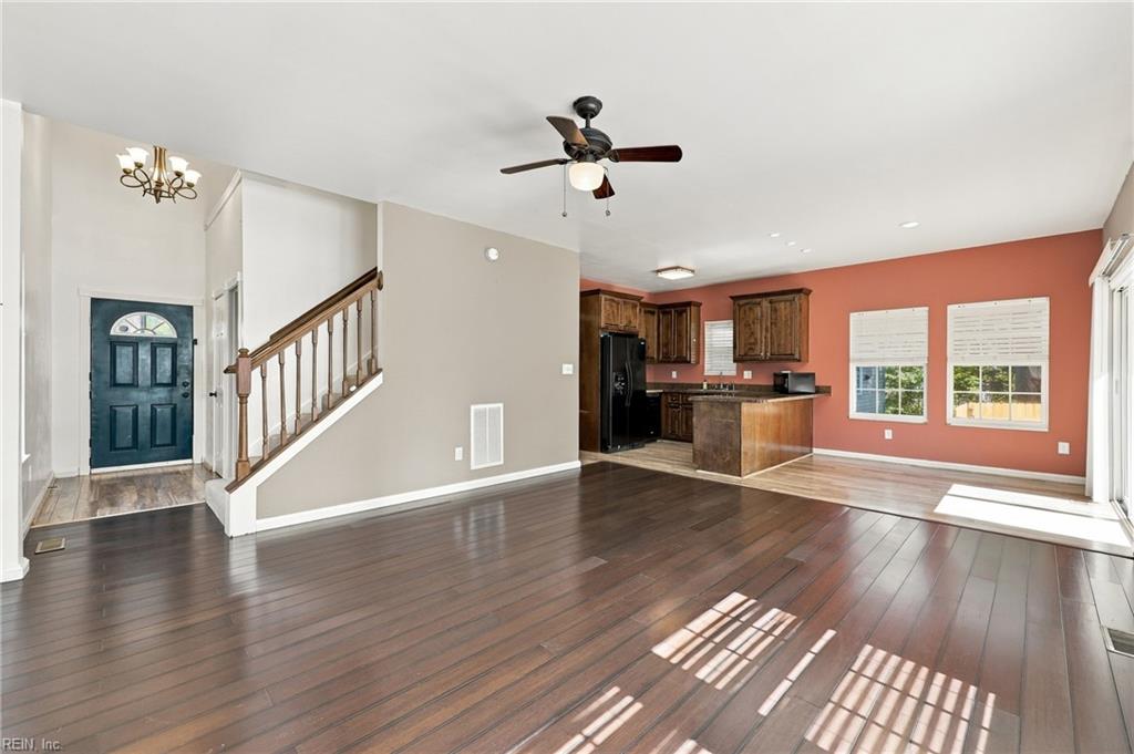 6667 Everets Rd Property Photo 7