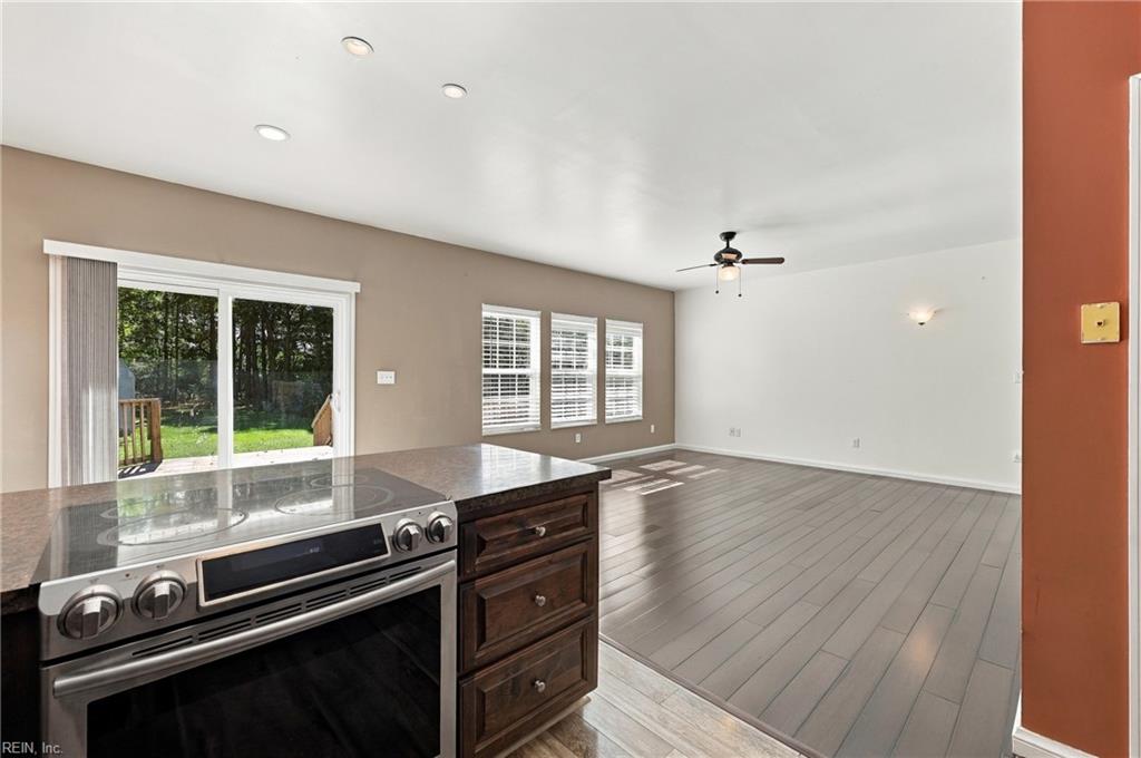 6667 Everets Rd Property Photo 17