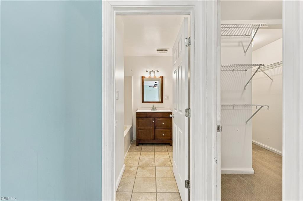 6667 Everets Rd Property Photo 25