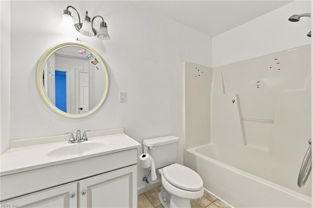 6667 Everets Rd Property Photo 29