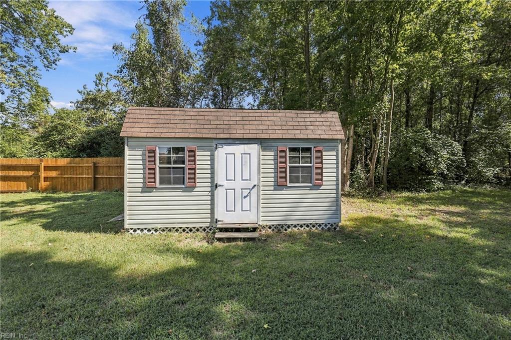 6667 Everets Rd Property Photo 38