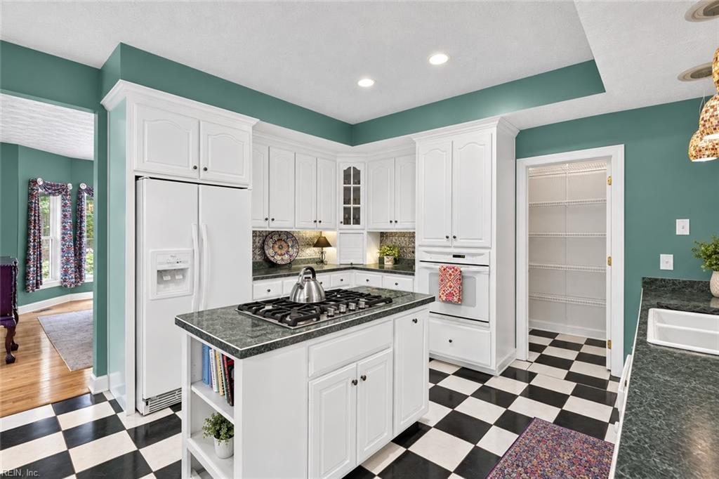 5573 Echo Ln Property Photo 18