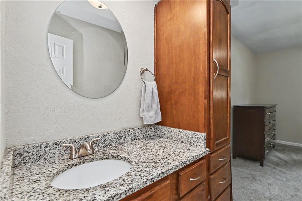 2309 Tapscott Ave Property Photo 22