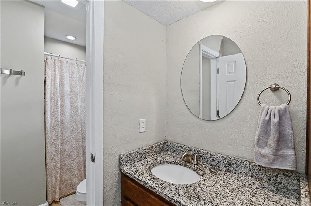 2309 Tapscott Ave Property Photo 23