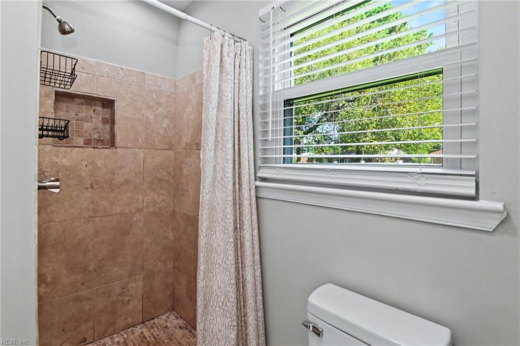 2309 Tapscott Ave Property Photo 24