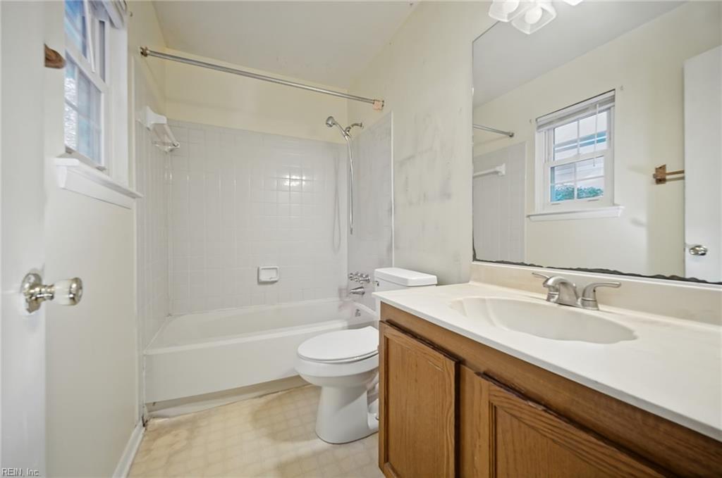 1764 Dylan Dr Property Photo 25
