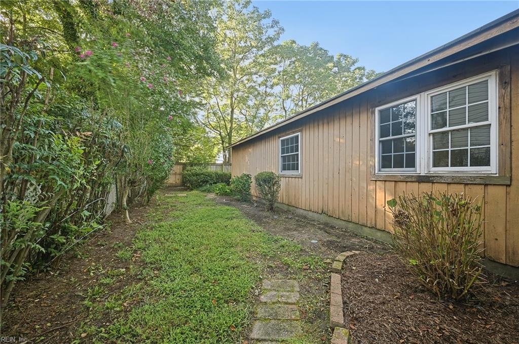1764 Dylan Dr Property Photo 28