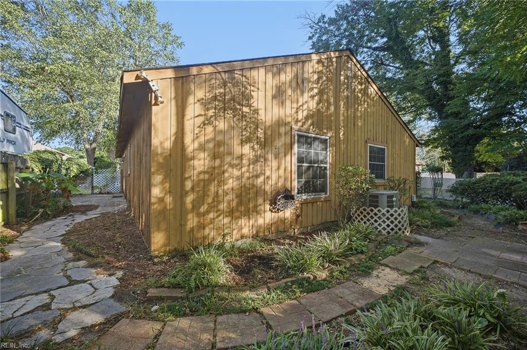 1764 Dylan Dr Property Photo 32