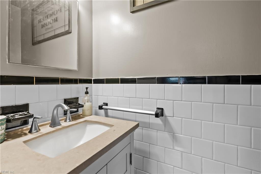 4504 Greendell Rd Property Photo 27