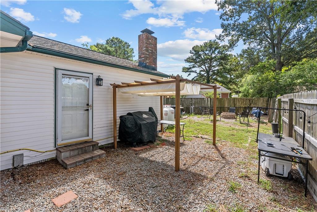 4504 Greendell Rd Property Photo 37