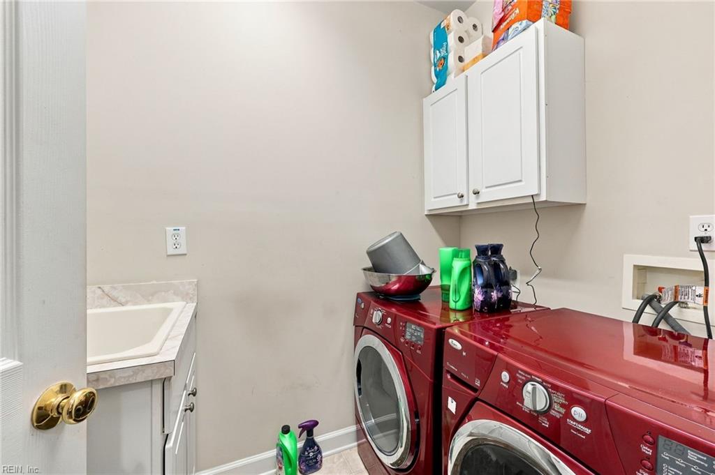 3162 S Stonebridge Dr Property Photo 25