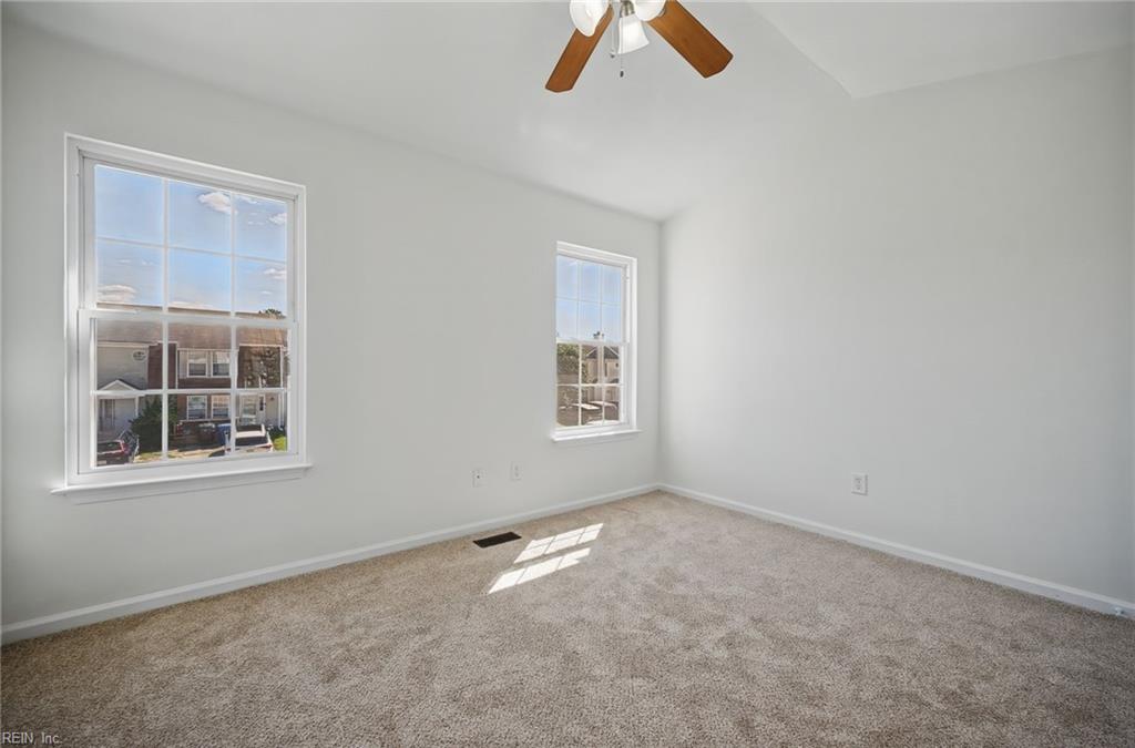 1326 Longlac Rd Property Photo 19