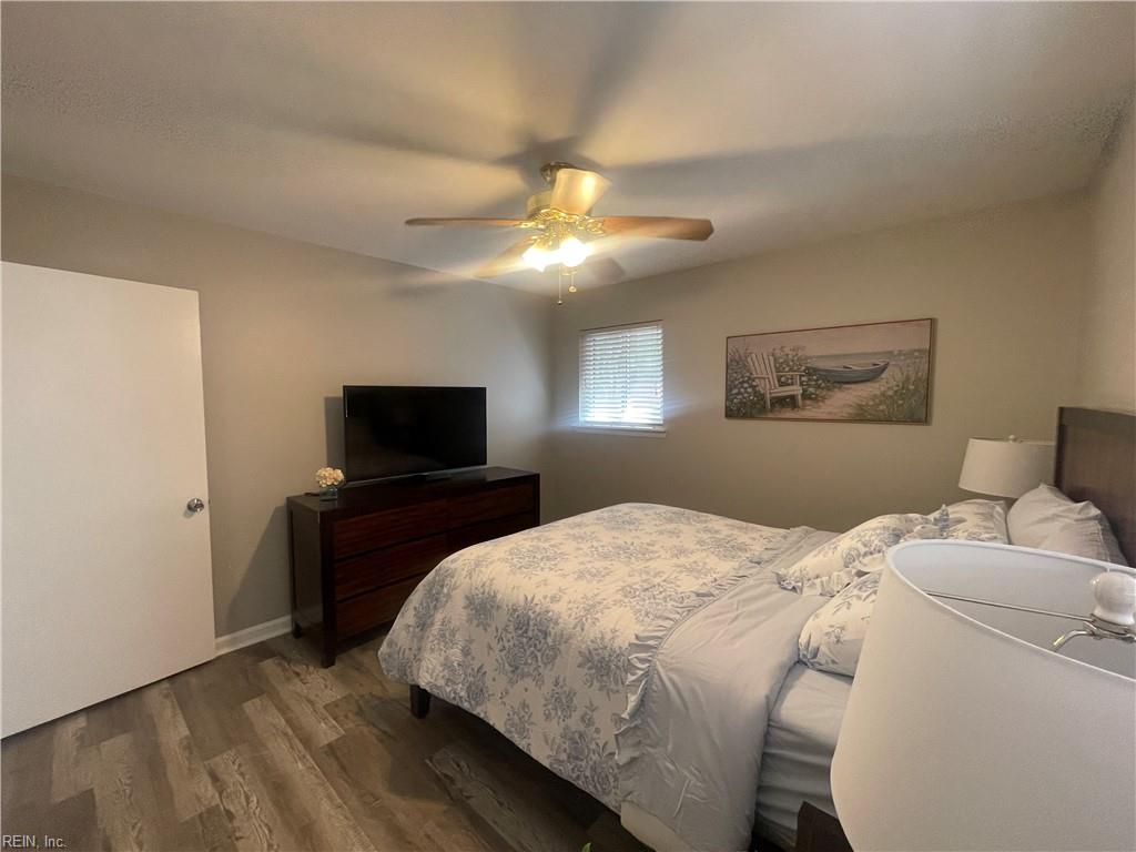2217 Oak St Property Photo 20