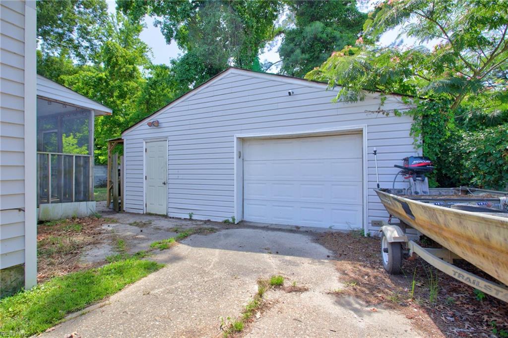 713 Pelham Dr Property Photo 41
