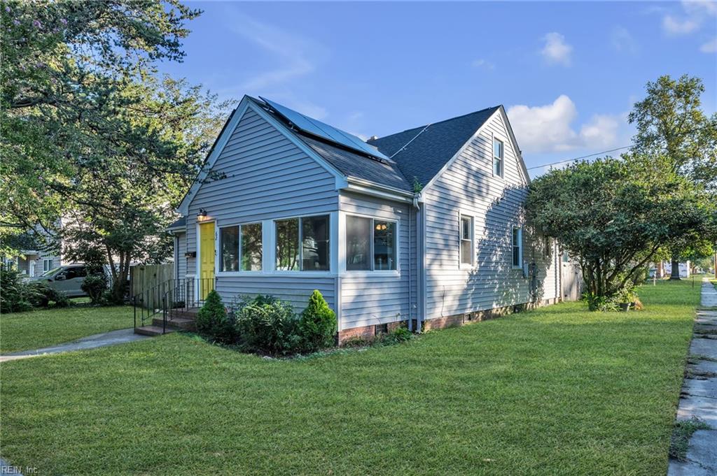 62 Bainbridge Ave Property Photo 4