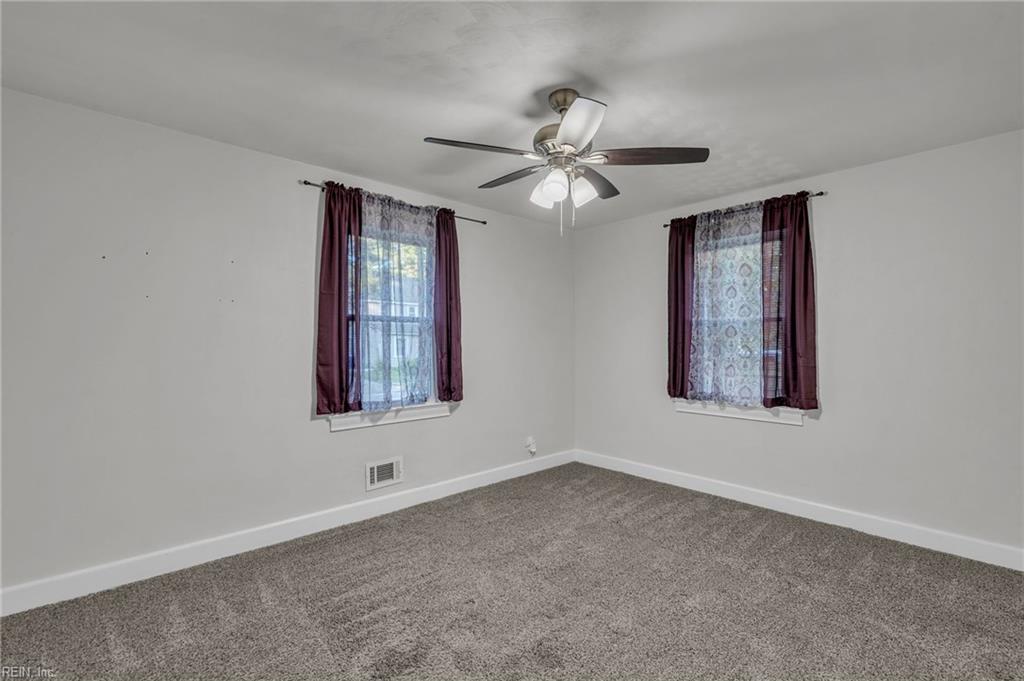 62 Bainbridge Ave Property Photo 27