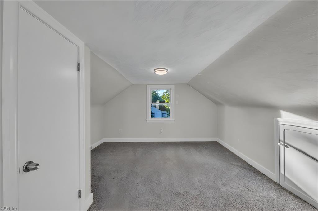62 Bainbridge Ave Property Photo 38
