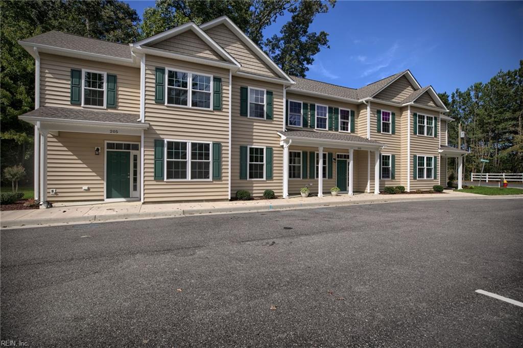 203 Patriots Village Ct Property Photo 1
