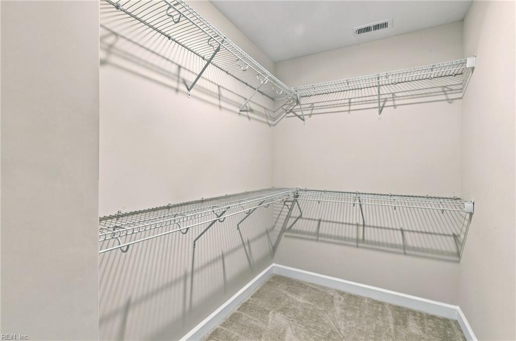 203 Patriots Village Ct Property Photo 16