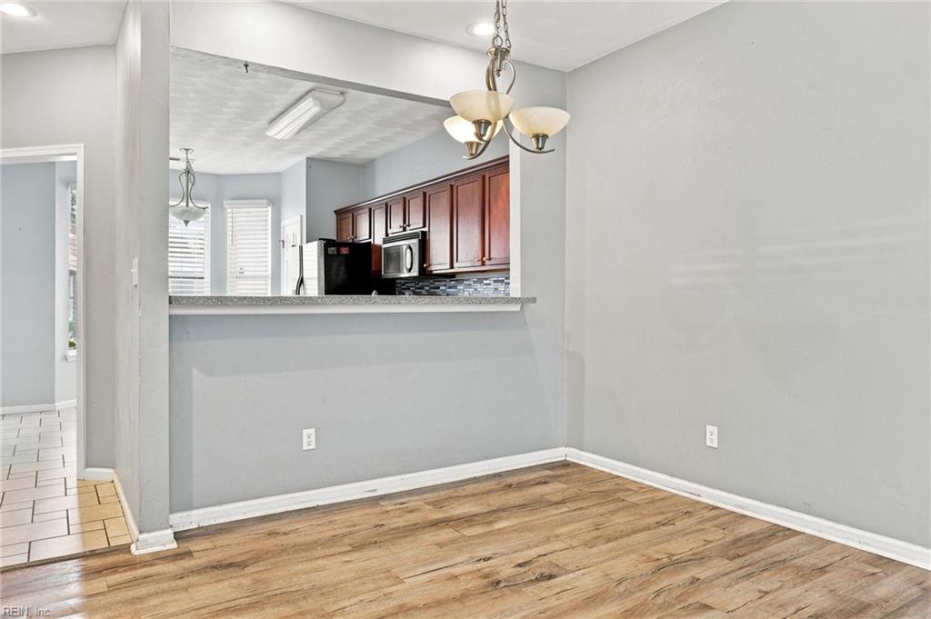 1804 Mizzen Ln Property Photo 6
