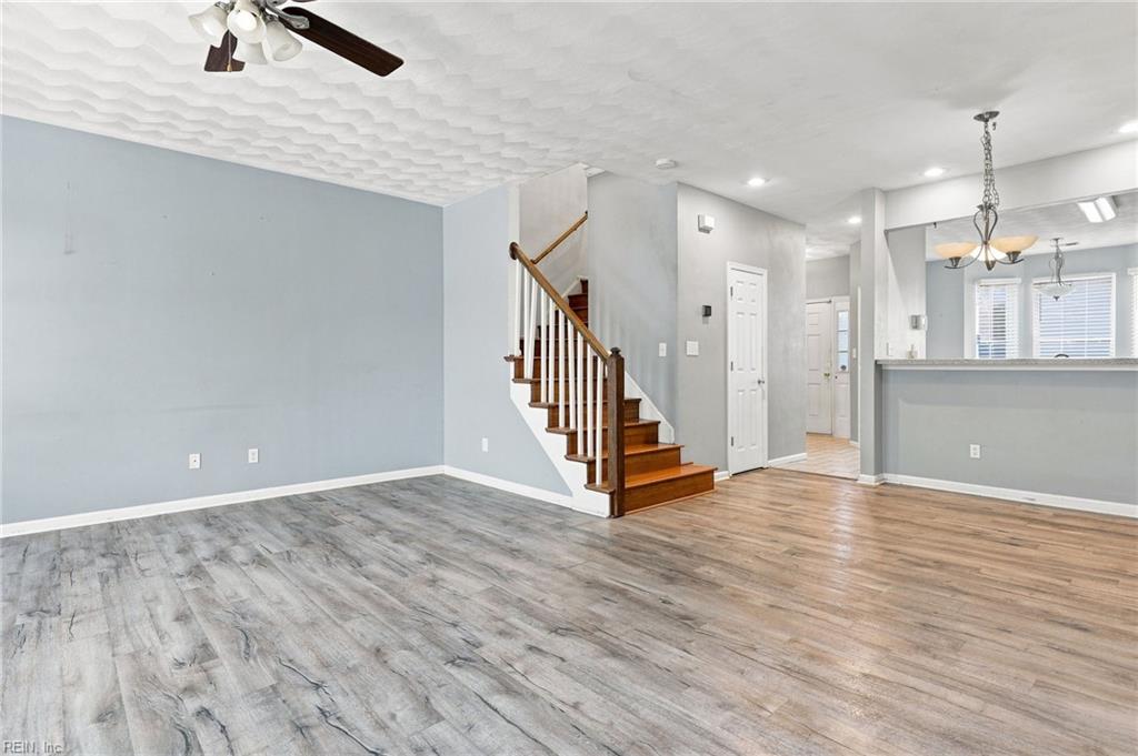 1804 Mizzen Ln Property Photo 7