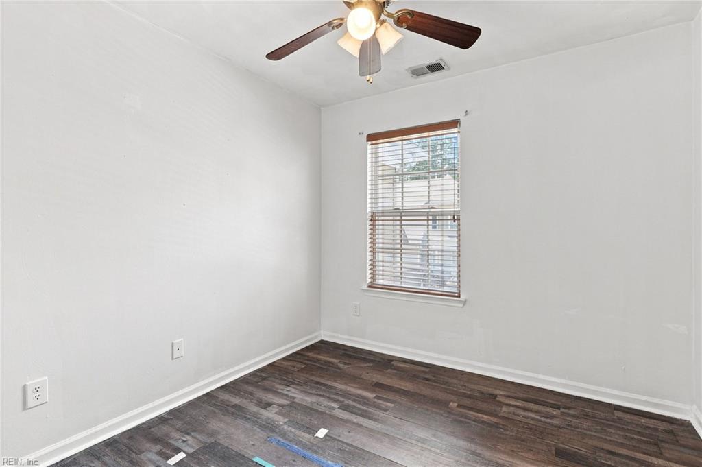 1804 Mizzen Ln Property Photo 14