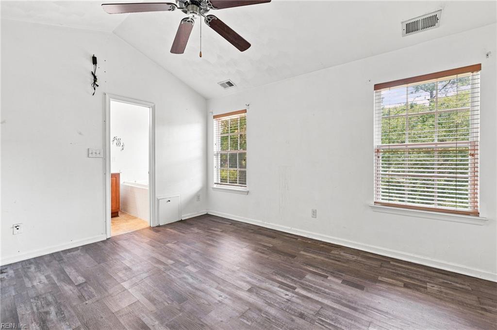 1804 Mizzen Ln Property Photo 18