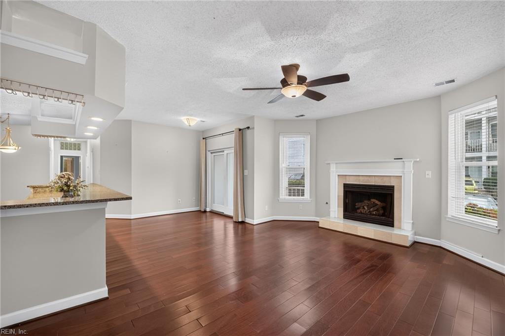 2313 Beach Haven Dr Property Photo 5