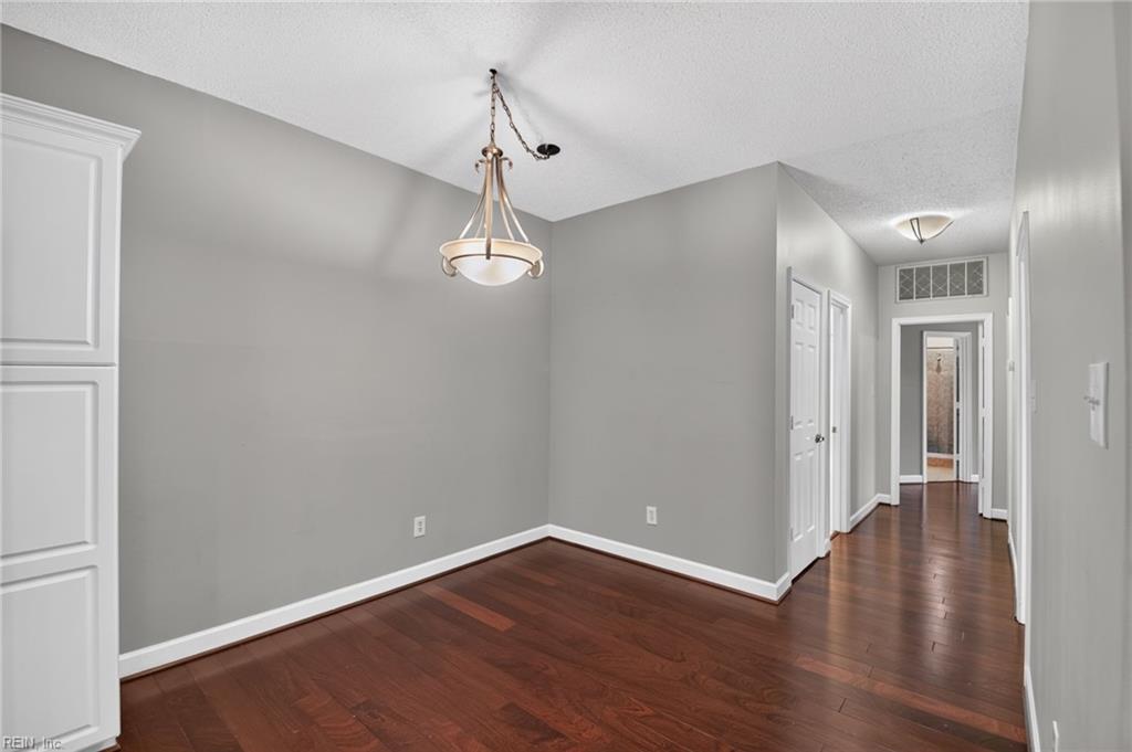 2313 Beach Haven Dr Property Photo 14