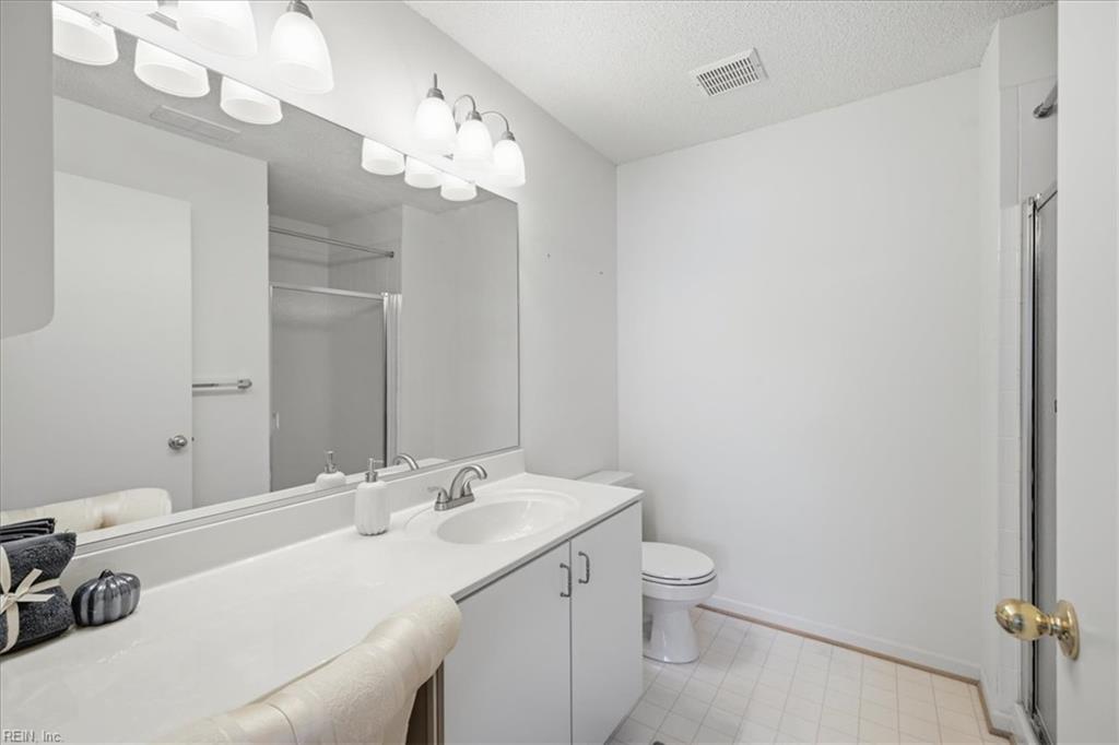 201 Bristol Cmn Property Photo 21